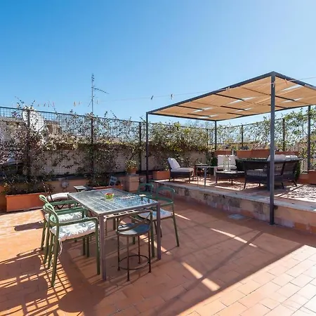 Luxury Panoramic Penthouse Trastevere アパート