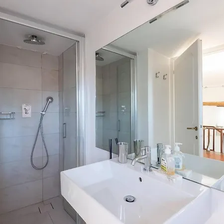 アパート Luxury Panoramic Penthouse Trastevere