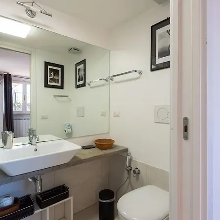 Luxury Panoramic Penthouse Trastevere アパート *