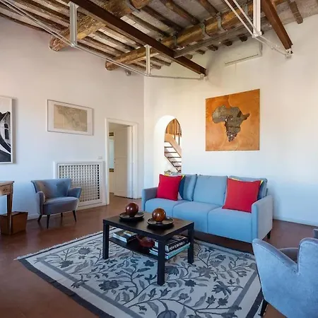 アパート Luxury Panoramic Penthouse Trastevere